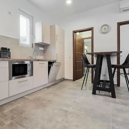 Pp Apartment
